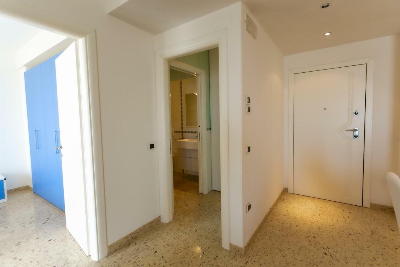 Le Murrine Frontemare Apartment Seaview ソットマリーナ エクステリア 写真