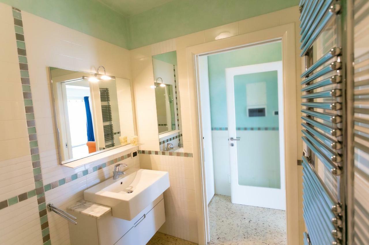 Le Murrine Frontemare Apartment Seaview ソットマリーナ エクステリア 写真