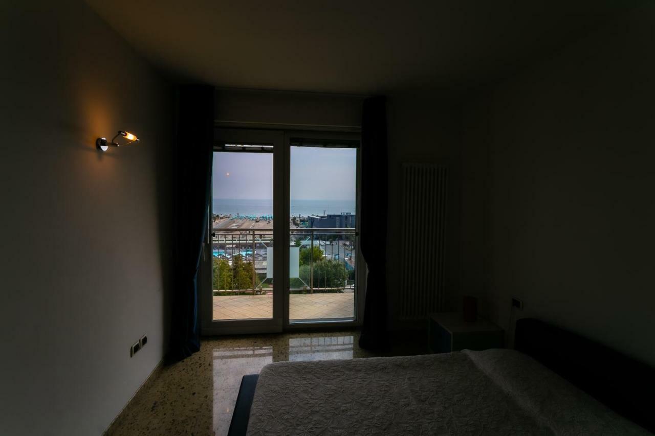 Le Murrine Frontemare Apartment Seaview ソットマリーナ エクステリア 写真